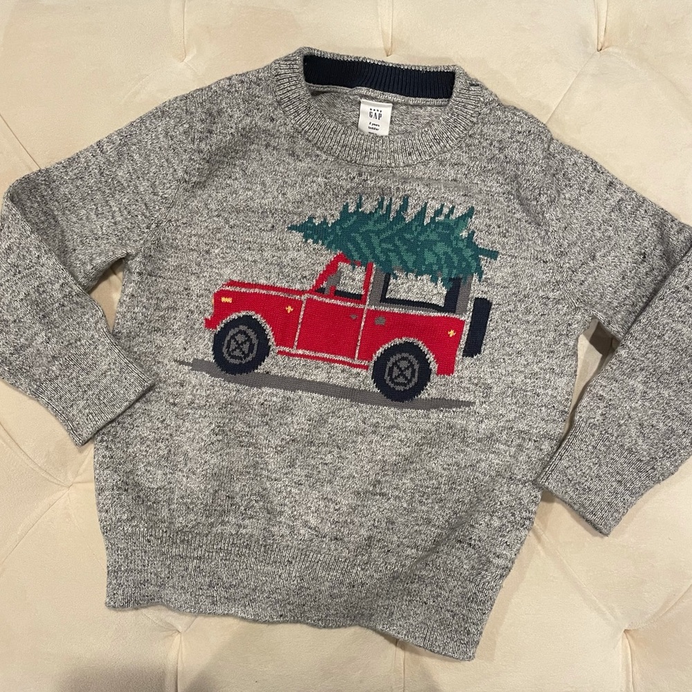 The Gap’s Sweetest Little Christmas Sweater!